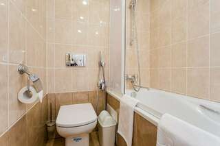 Гостиница Иркутск Иркутск Двухместный номер с 1 кроватью или 2 отдельными кроватями-6